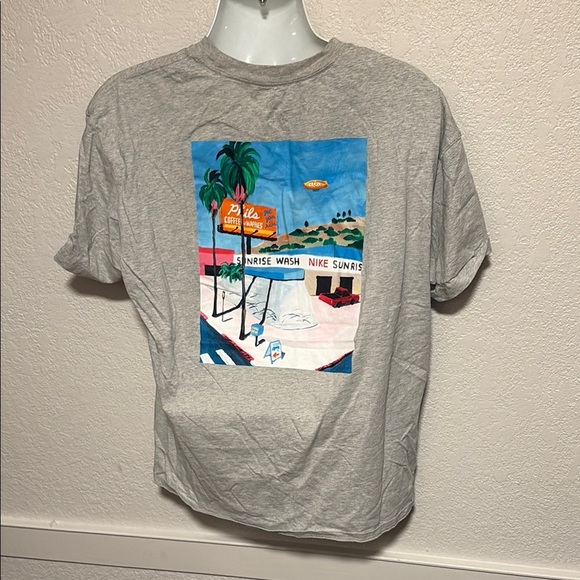 Nike Gray Short Sleeve Tee Classic Crew Neck - Picture 2 of 2